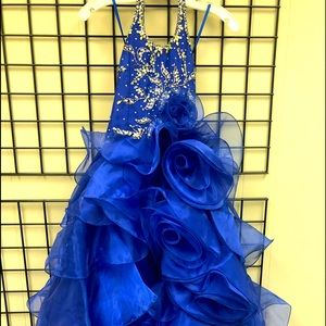 Little girls pageant dress size 6